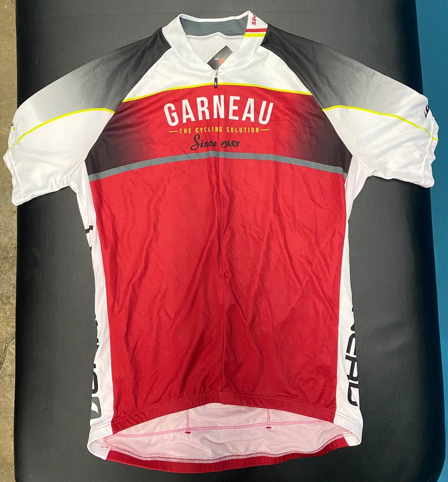 Louis Garneau Limited Jersey Retro Style Mens Medium Red