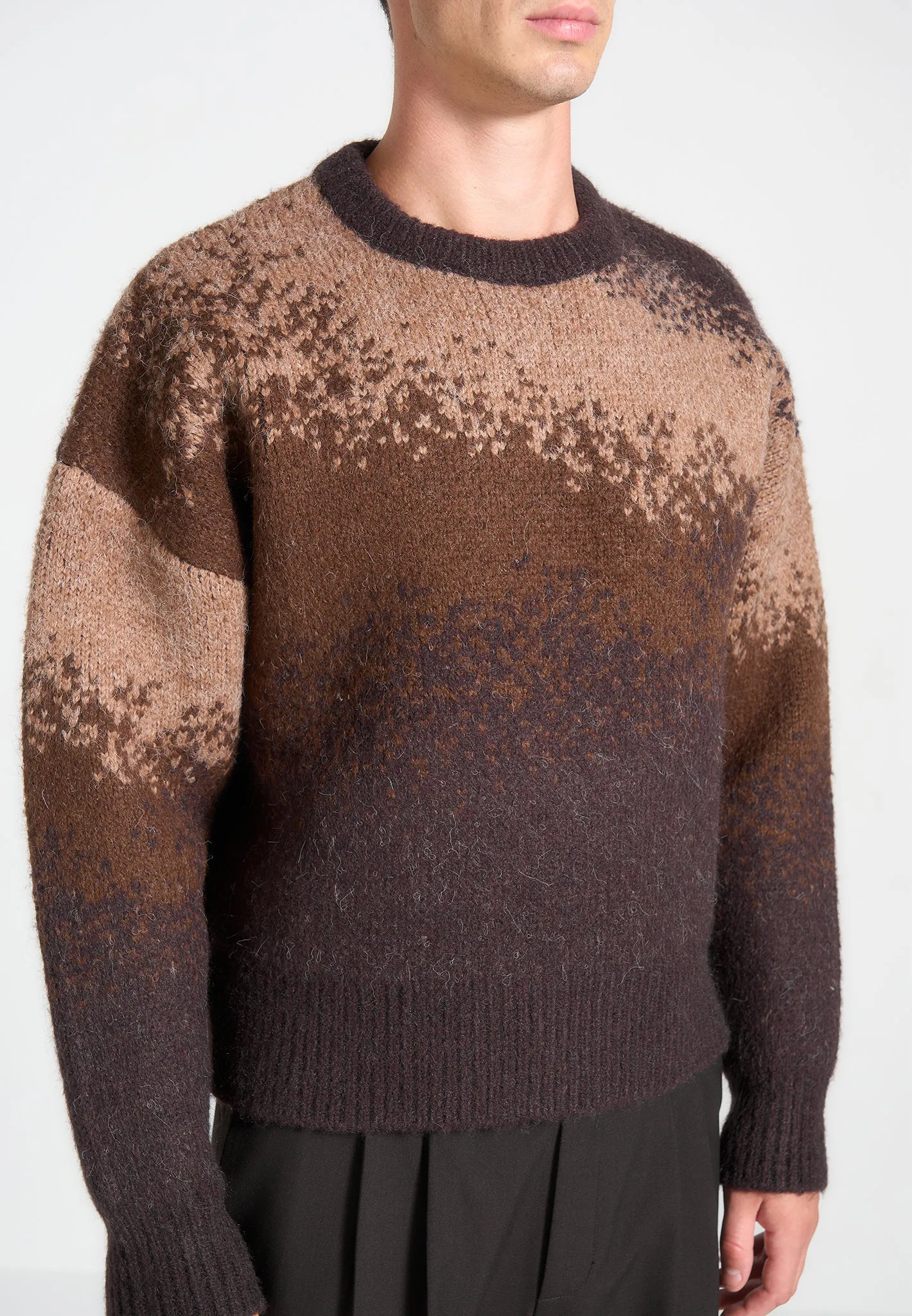 Ombré Knit Crewneck Sweater - Brown