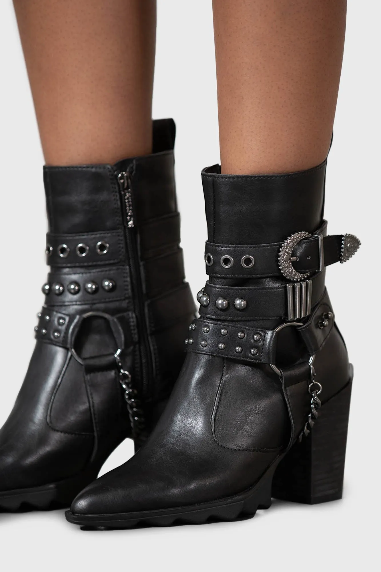 Onyx Boots