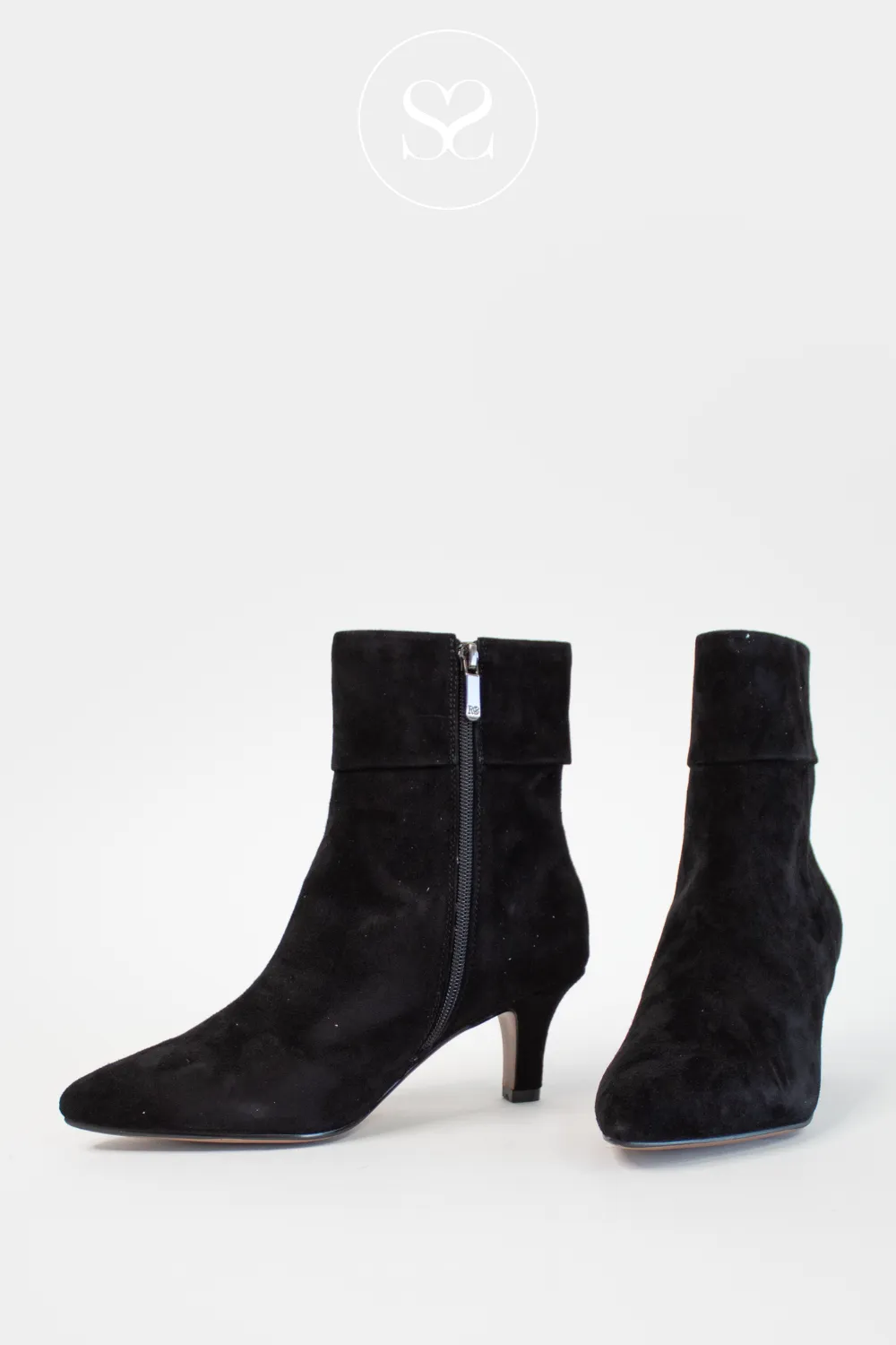 REGARDE LE CIEL NITA-01 BLACK SUEDE POINTED TOE ANKLE BOOTS