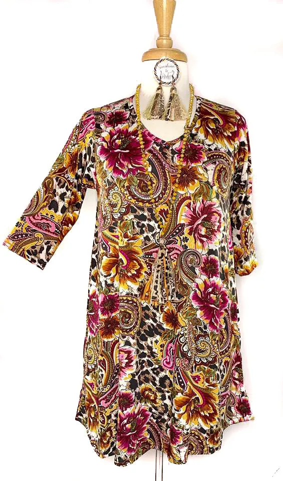 S / M : Magenta Floral & Leopard Flutter Tunic