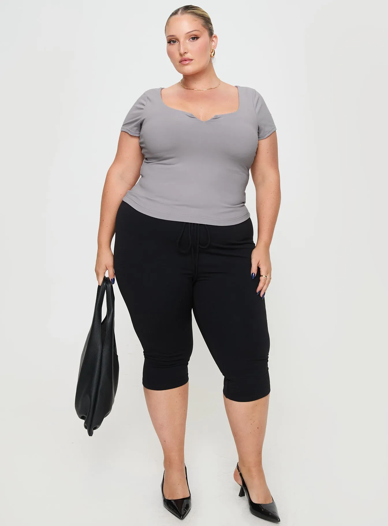 Serenie Top Grey Curve