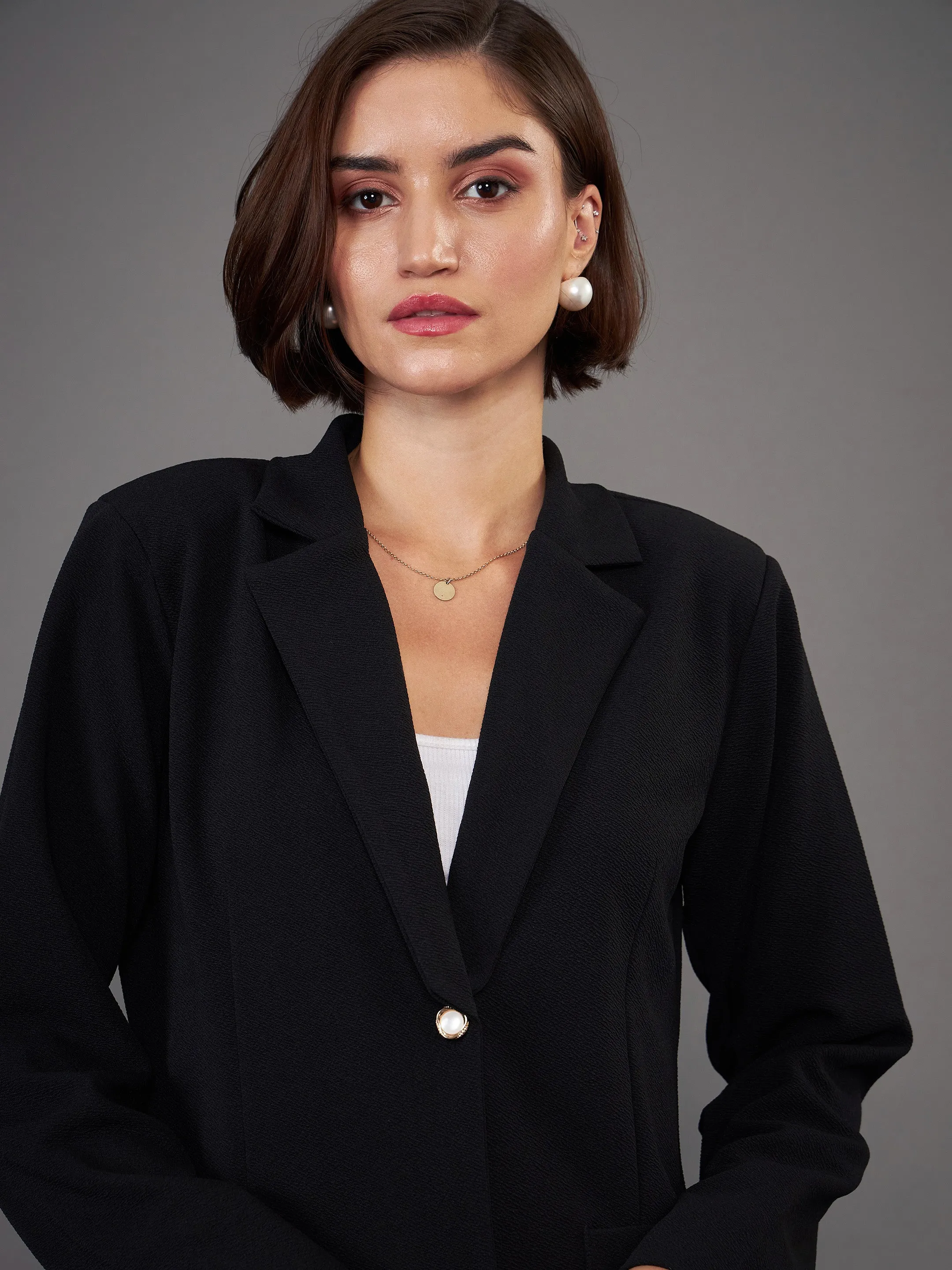 Women Black Slim Fit Blazer