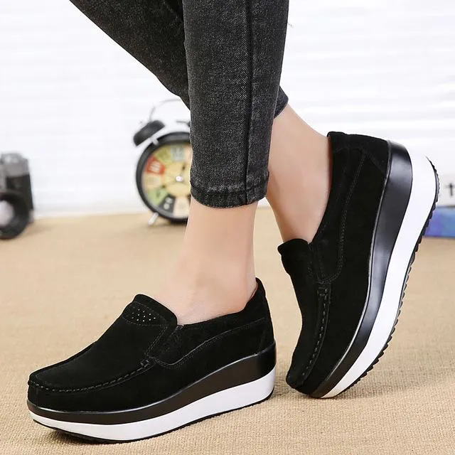 Women's Elegant Suede Leather Moccasins Flat Slip-On Platform Loafers