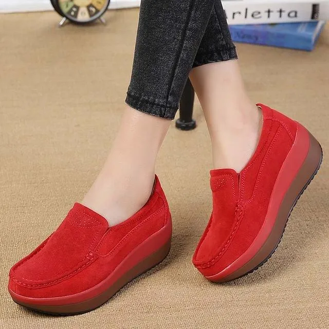 Women's Elegant Suede Leather Moccasins Flat Slip-On Platform Loafers