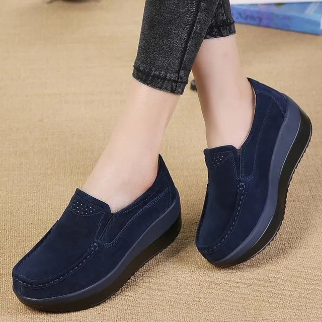 Women's Elegant Suede Leather Moccasins Flat Slip-On Platform Loafers