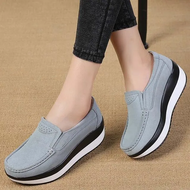 Women's Elegant Suede Leather Moccasins Flat Slip-On Platform Loafers